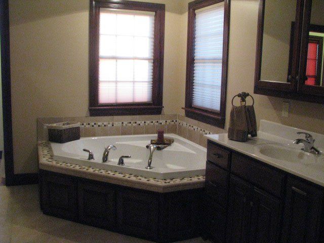 Bathroom with A Jacuzzi — Atchison, KS — L&L Construction