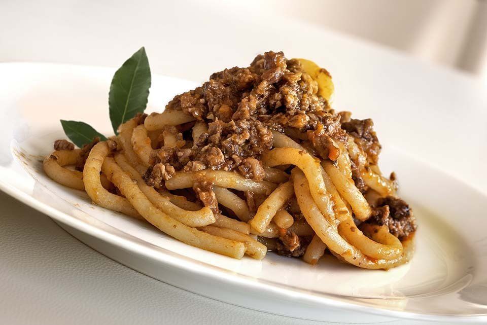 bucatini with meat sauce