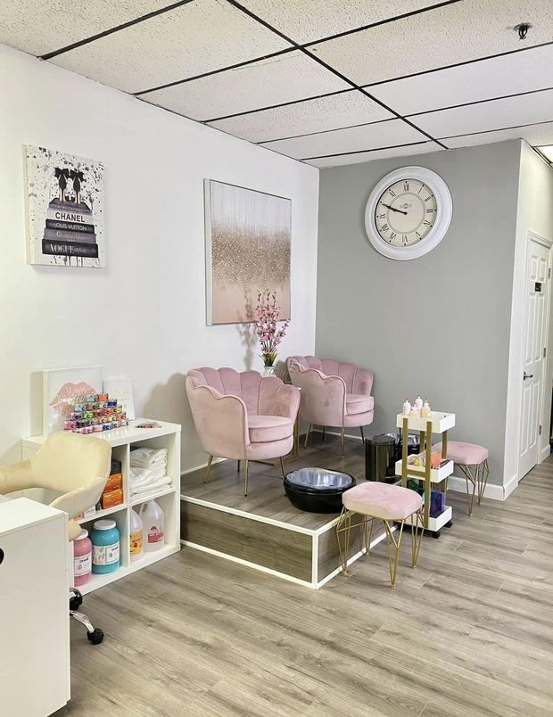 Luxurious Full Service Nail and Lash Salon in South Elgin, IL C&C Nails