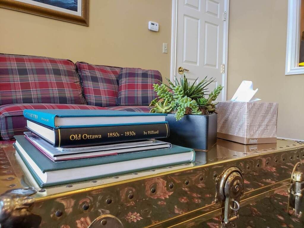 Gladfelter-Roetker Funeral Home Seating Room