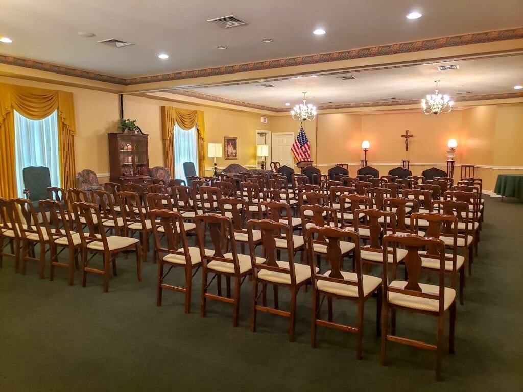 Gladfelter-Roetker Funeral Home Chapel