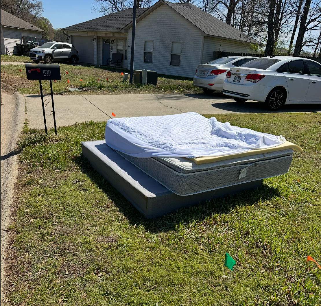 Furniture Removal photo in Cabot, AR