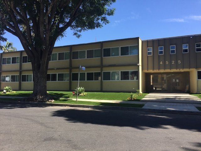 Property Gallery for 90008