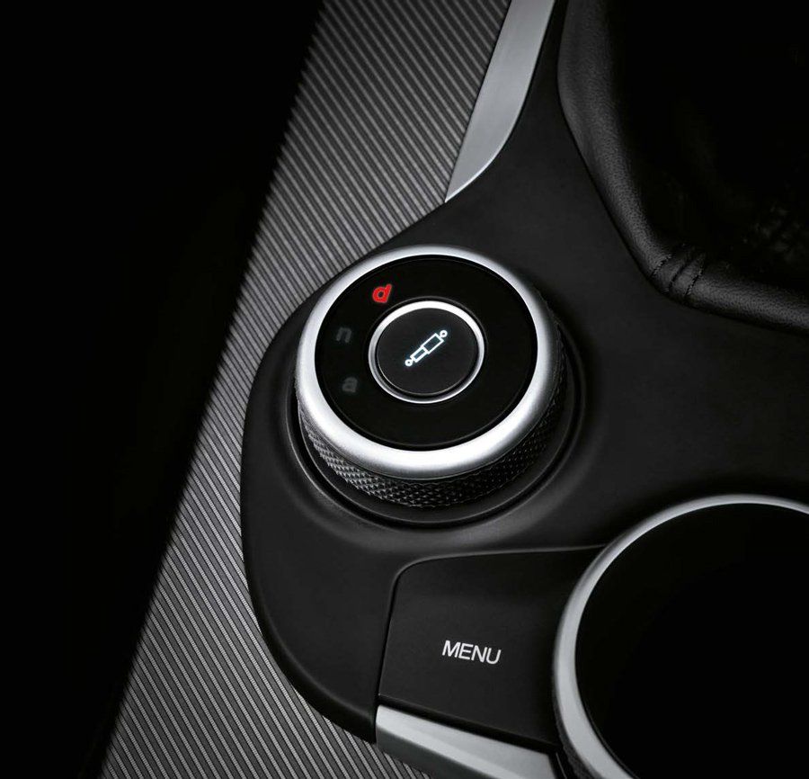 Auto nuove e tecnologiche