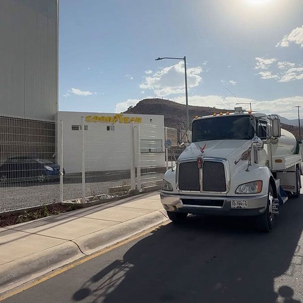 PIPAS DE AGUA DARIEL-Abastecimiento de agua para empresas PIPAS DE AGUA DARIEL-Abastecimiento de agua para empresas