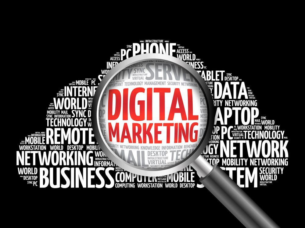 A magnifying glass with the word digital marketing on it
