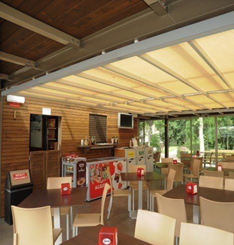 Tavoli della pizzeria