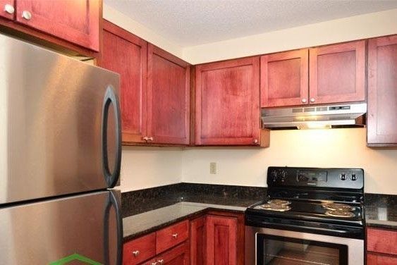 Cloverleaf Park Apartments-Blaine, MN