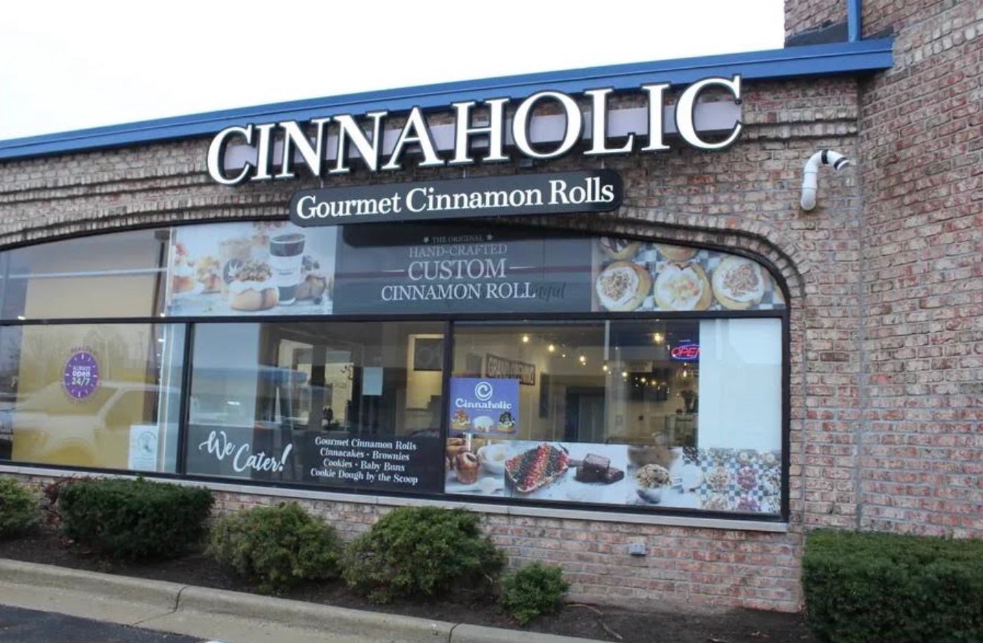 Cinnaholic Brighton MI storefront