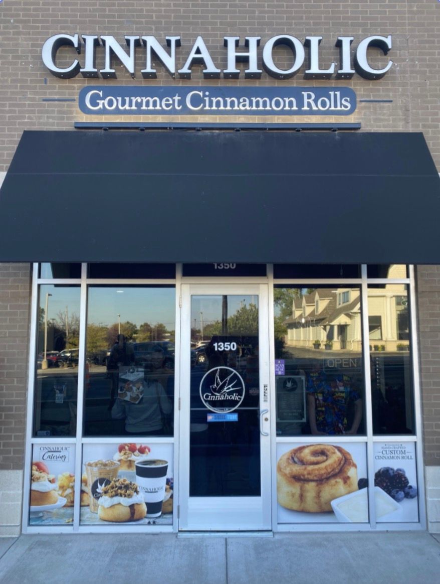 Cinnaholic Carmel IN storefront
