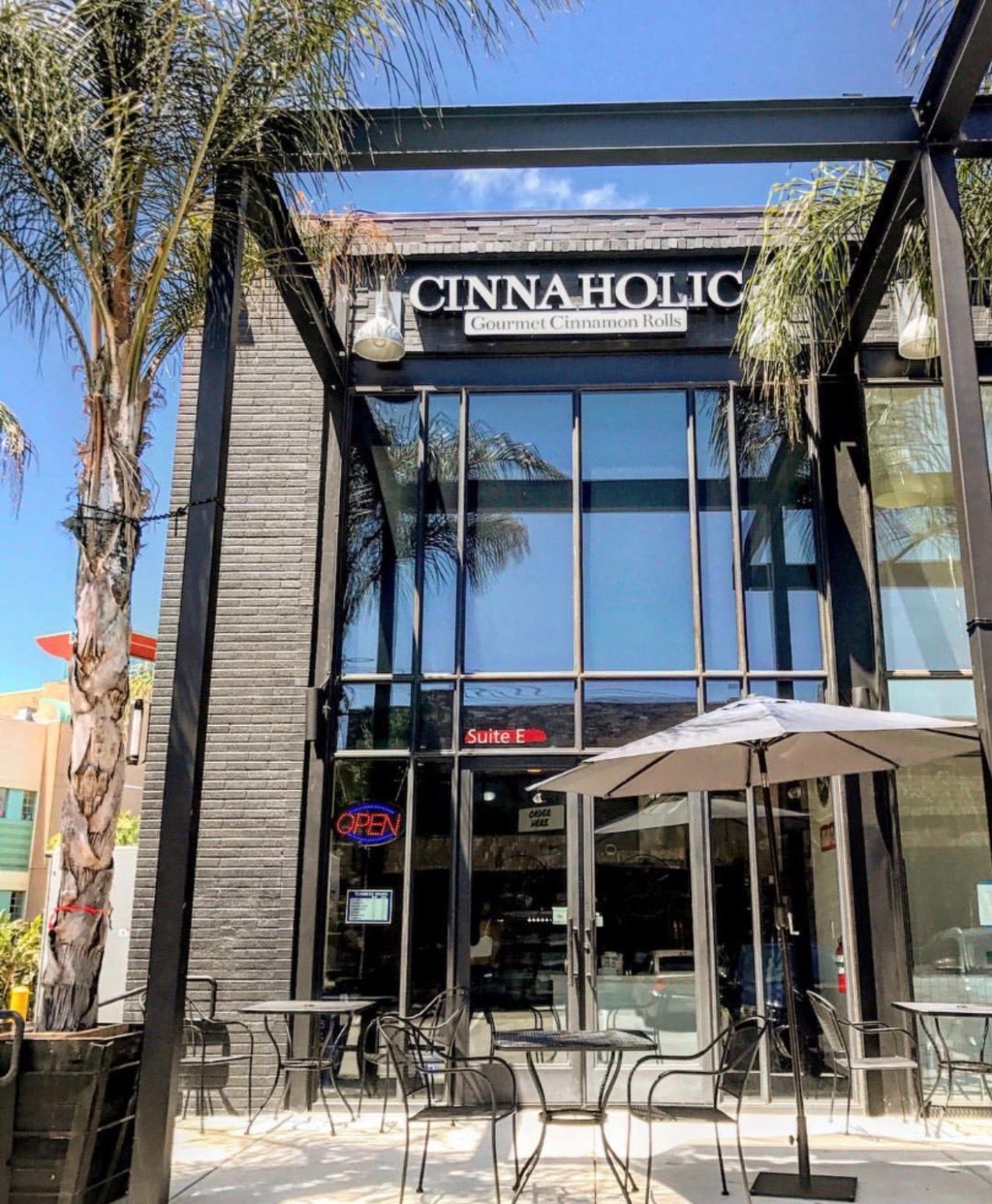 Cinnaholic Los Angeles CA Echo Park storefront