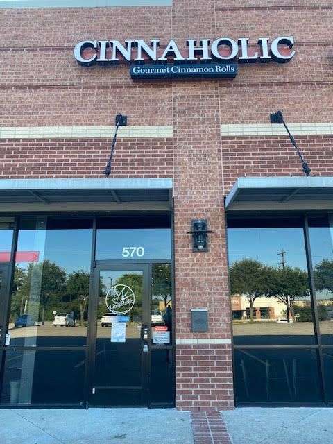 Cinnaholic McKinney TX storefront