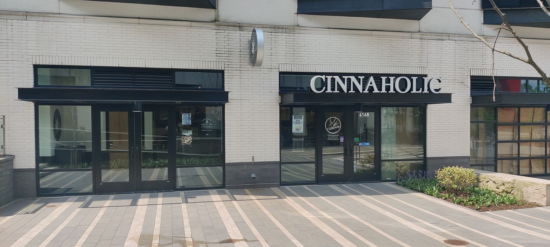 Cinnaholic Pittsburgh PA East Liberty storefront
