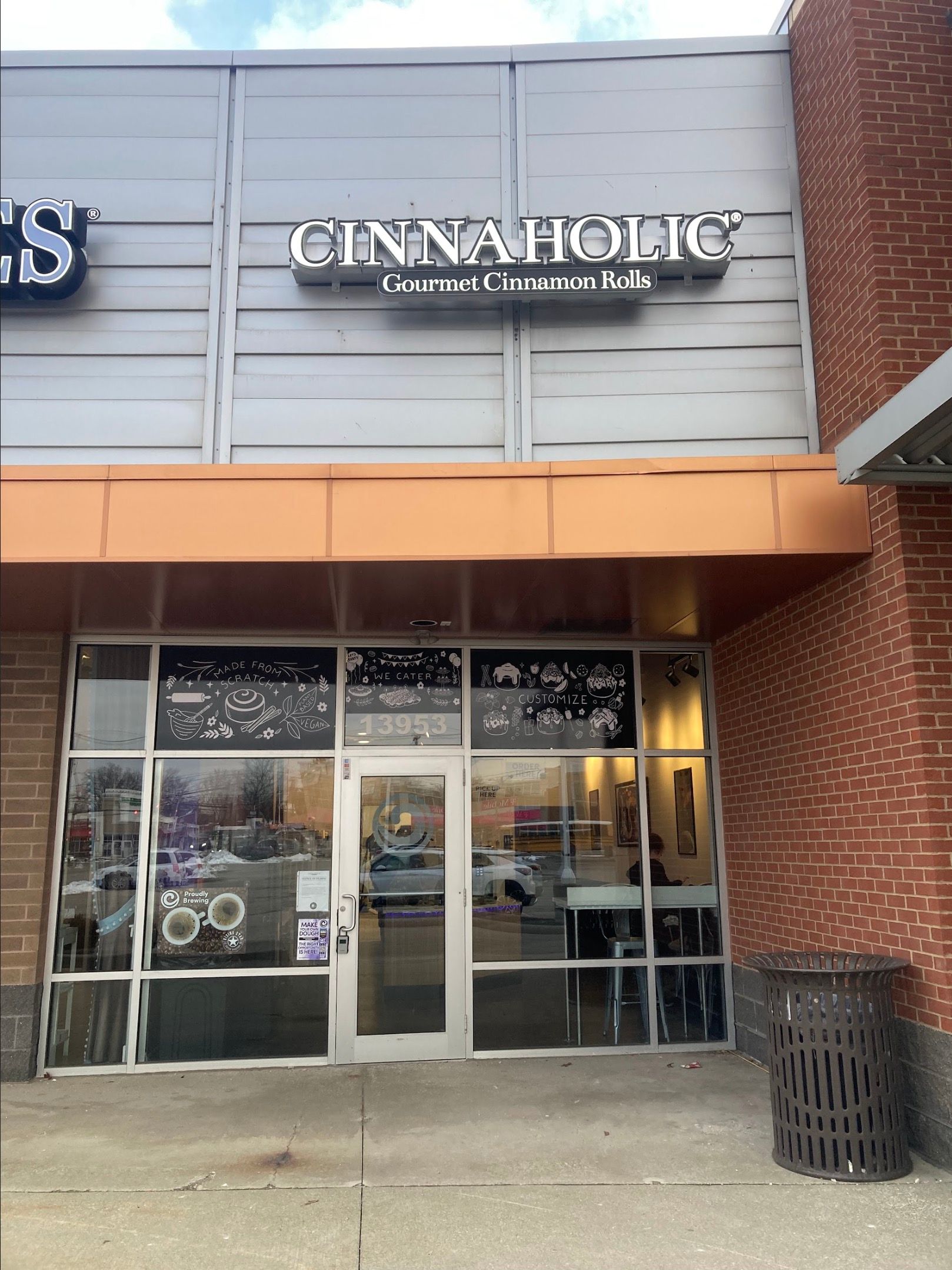 Cinnaholic South Euclid OH Cleveland storefront