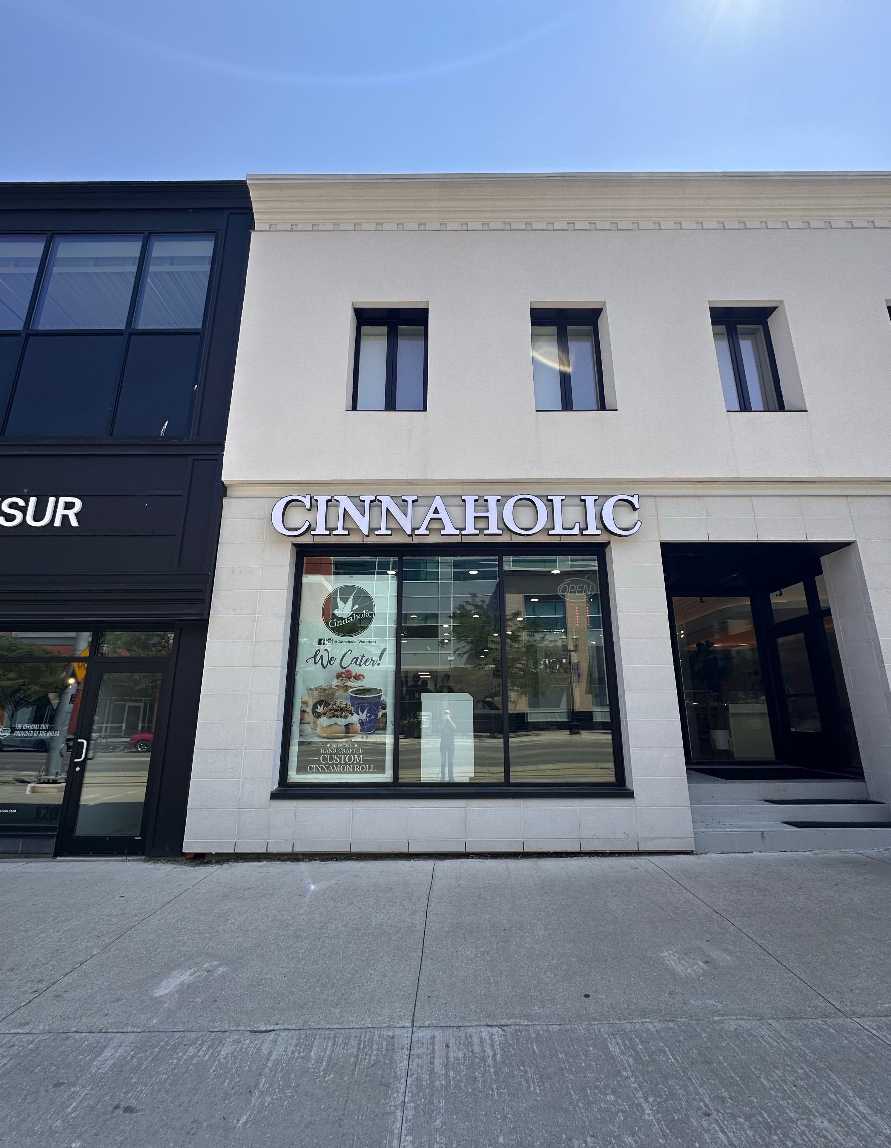 Cinnaholic Waterloo ON storefront