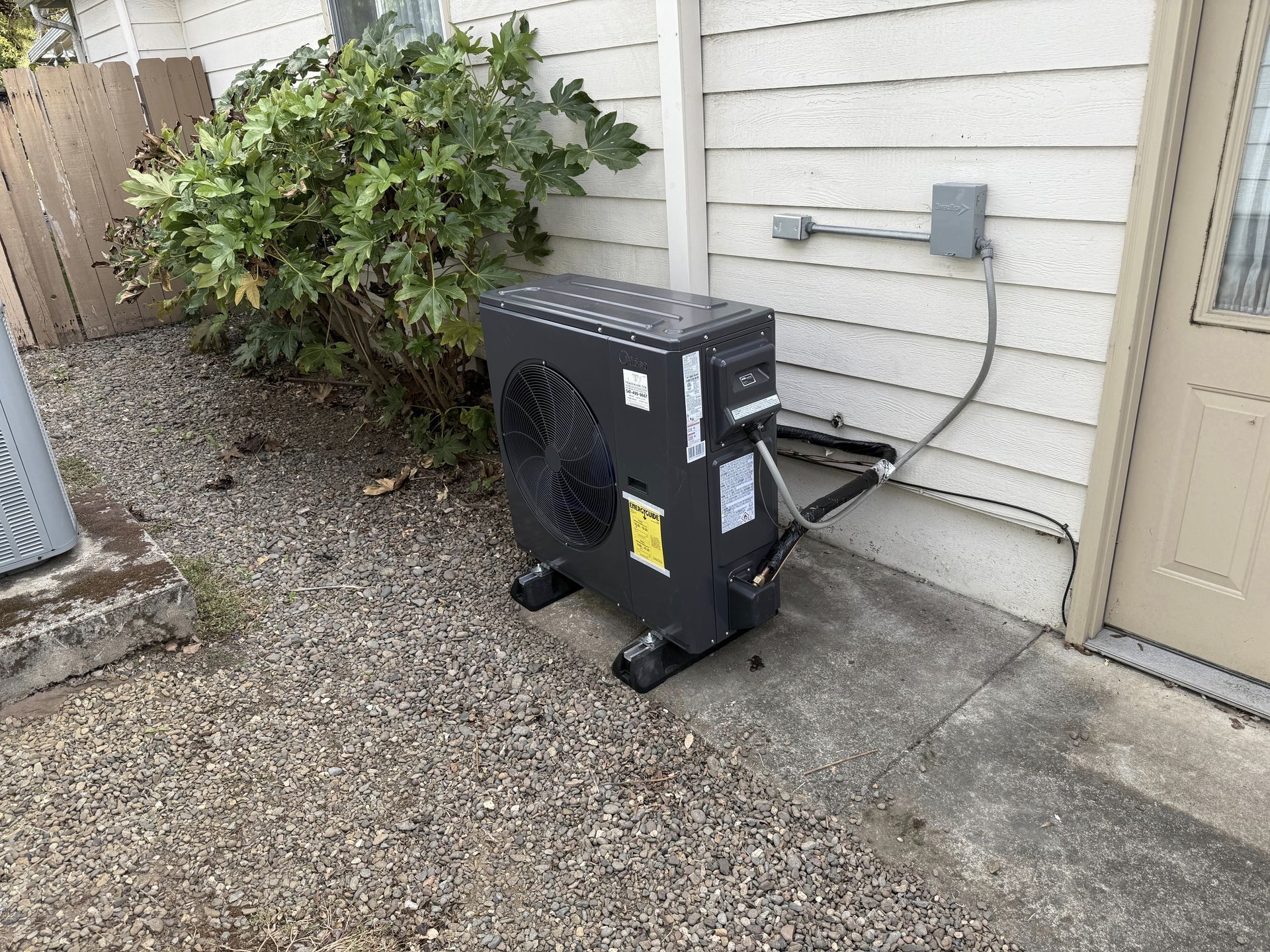 An energy-efficient heat pump system in a Medford, Oregon home.