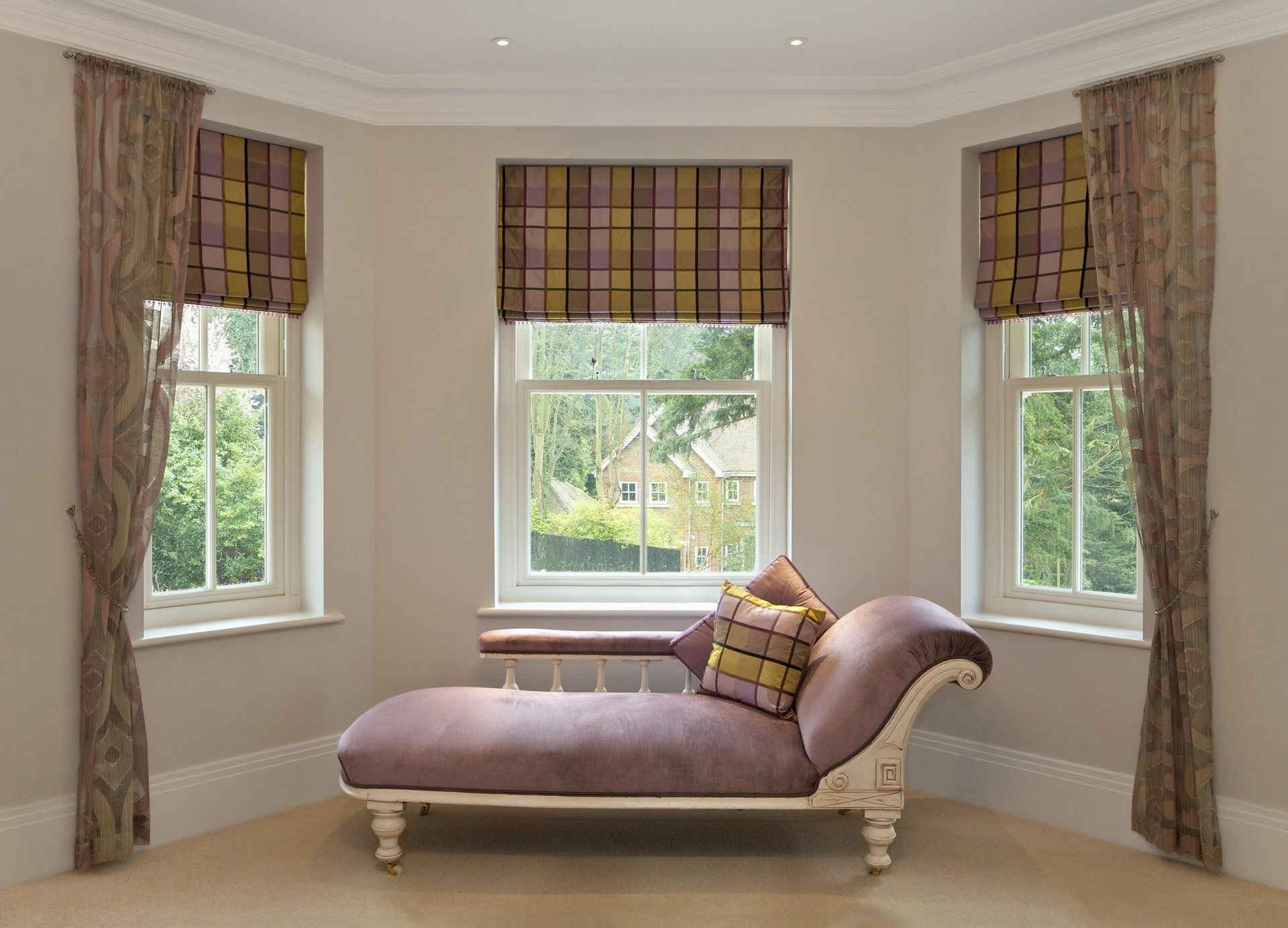 upholstery services - Beckenham, Kent - Beckenham Upholstery Ltd - Custom upholstery Custom upholstery