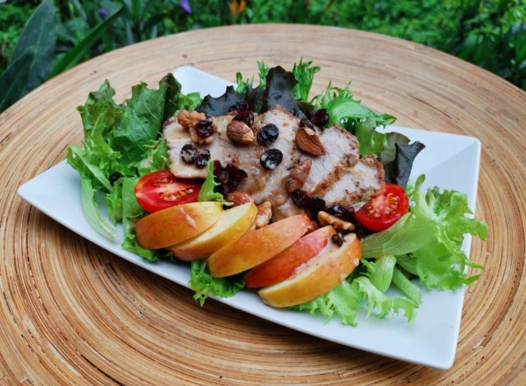 【全新生活陽光水耕生菜】黃金松阪豬堅果生菜沙拉-8盒入 【免運優惠中】