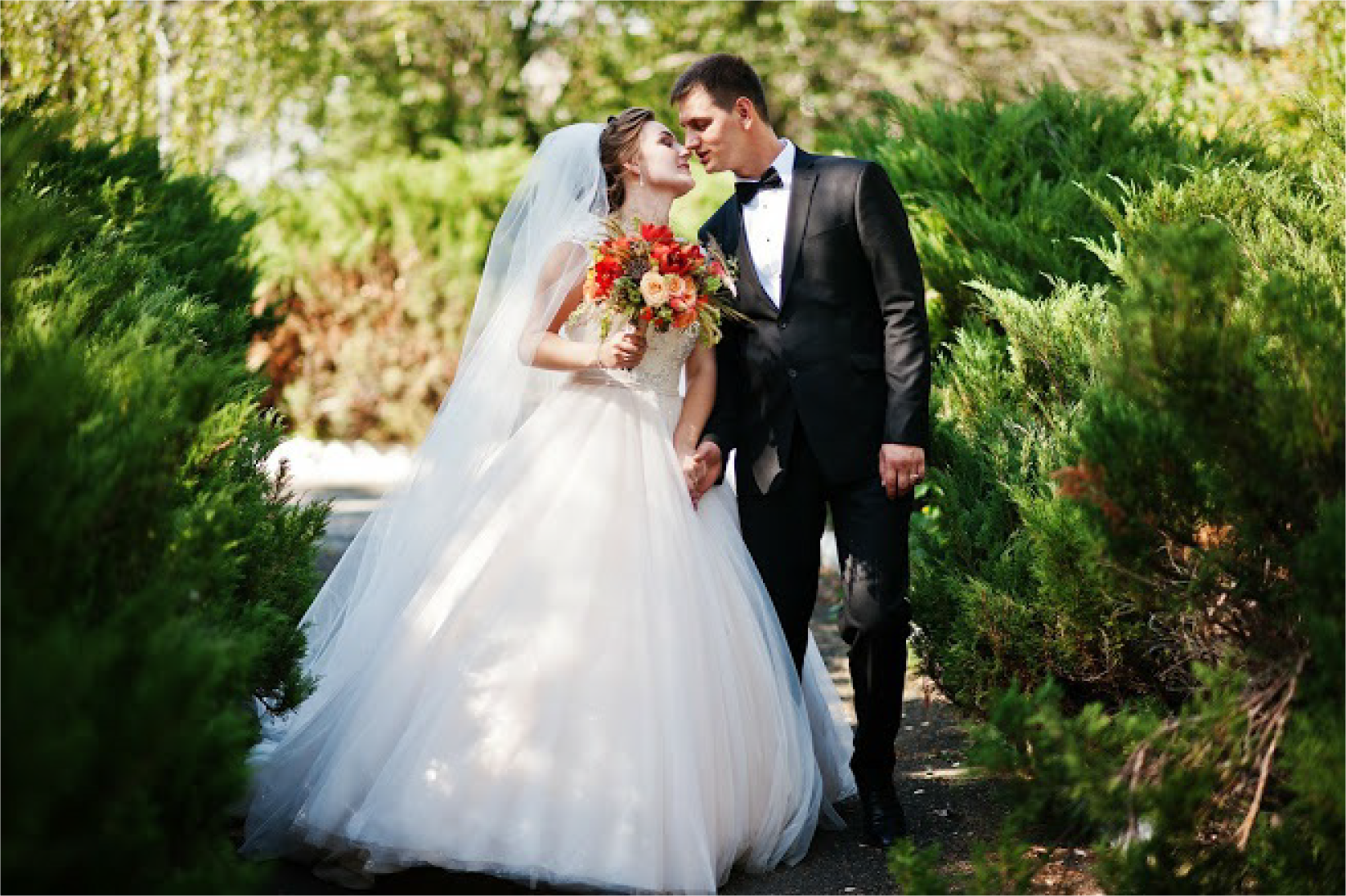 Gorgeous Wedding Couple — Metro Atlanta, GA — Pristine Chapel Gorgeous Wedding Couple — Metro Atlanta, GA — Pristine Chapel Lakeside