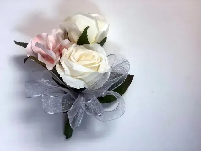 Flowers for Suite and Dress — Atlanta, GA — Pristine Chapel