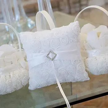 White Pillow — Atlanta, GA — Pristine Chapel