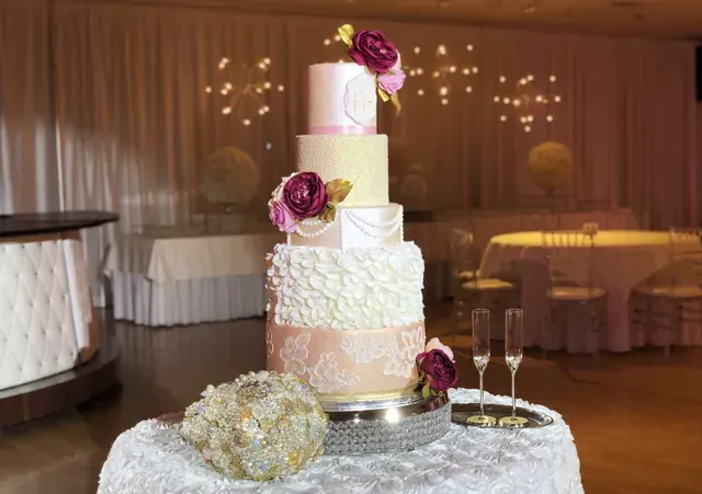 Tower Wedding Cake — Wedding Center Piece in Jonesboro, GA