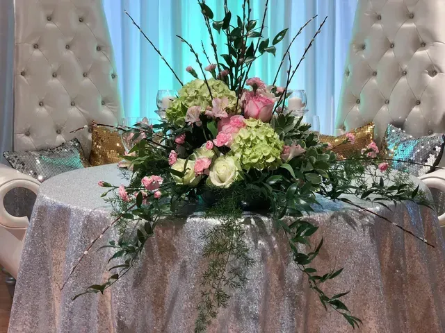 Flowers at the Top of Table — Atlanta, GA — Pristine Chapel