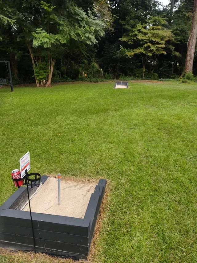 Horseshoe Pits — Atlanta, GA — Pristine Chapel