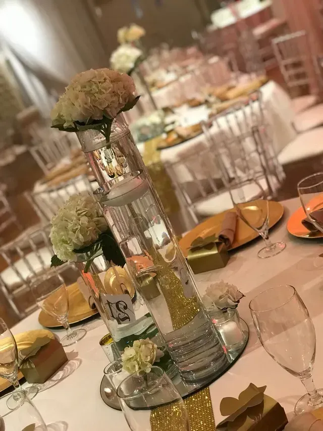 Reception Center Piece — Vase in Jonesboro, GA