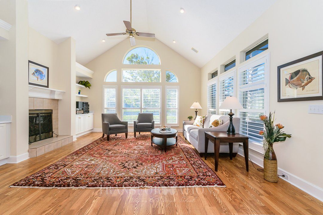 Staged family room by Transformations Staging & Redesign School