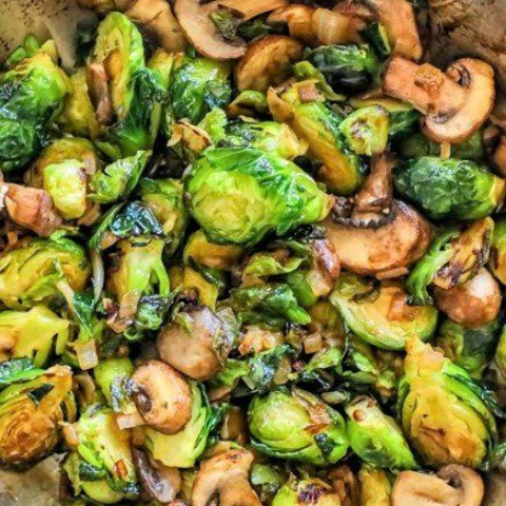 CARAMELIZED BRUSSELS SPROUTS & MUSHROOMS