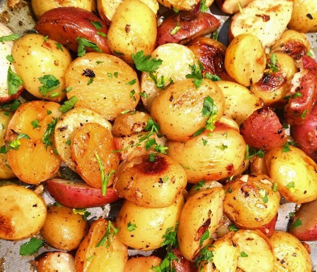 OLIVE OIL ROASTED LEMON GARLIC POTATOES