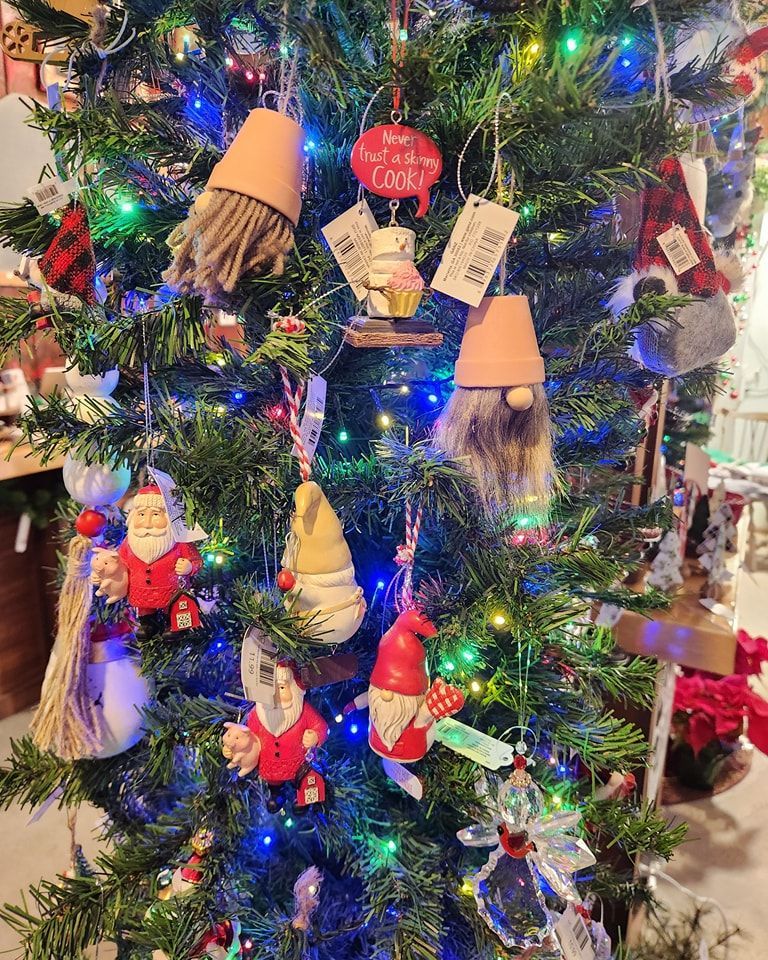 christmas tree decorations