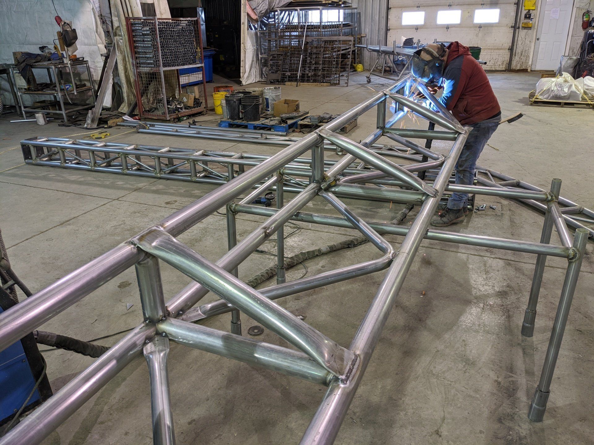 ARCH SPAN BUILDINGS MANUFACTURED, ENGINEERED AND SERVICED LOCALLY