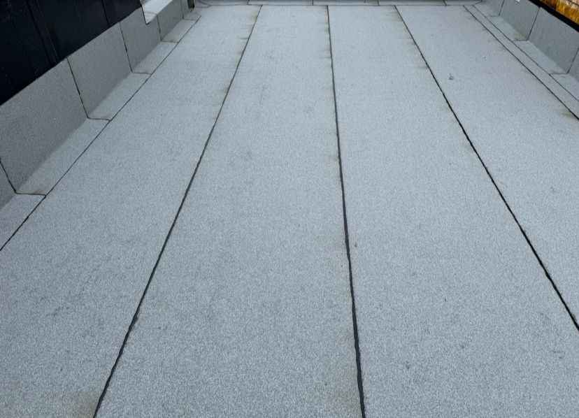 Trusted Ottawa roofers specializing in flat roofing installation and maintenance