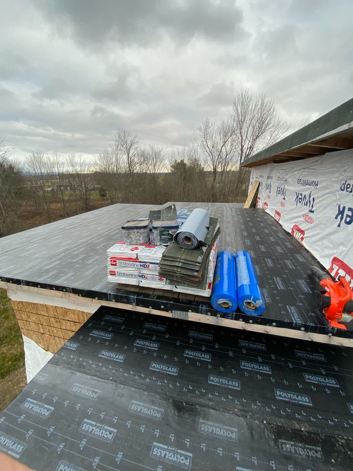 Experienced roofing company in Ottawa providing inspections repairs and replacements
