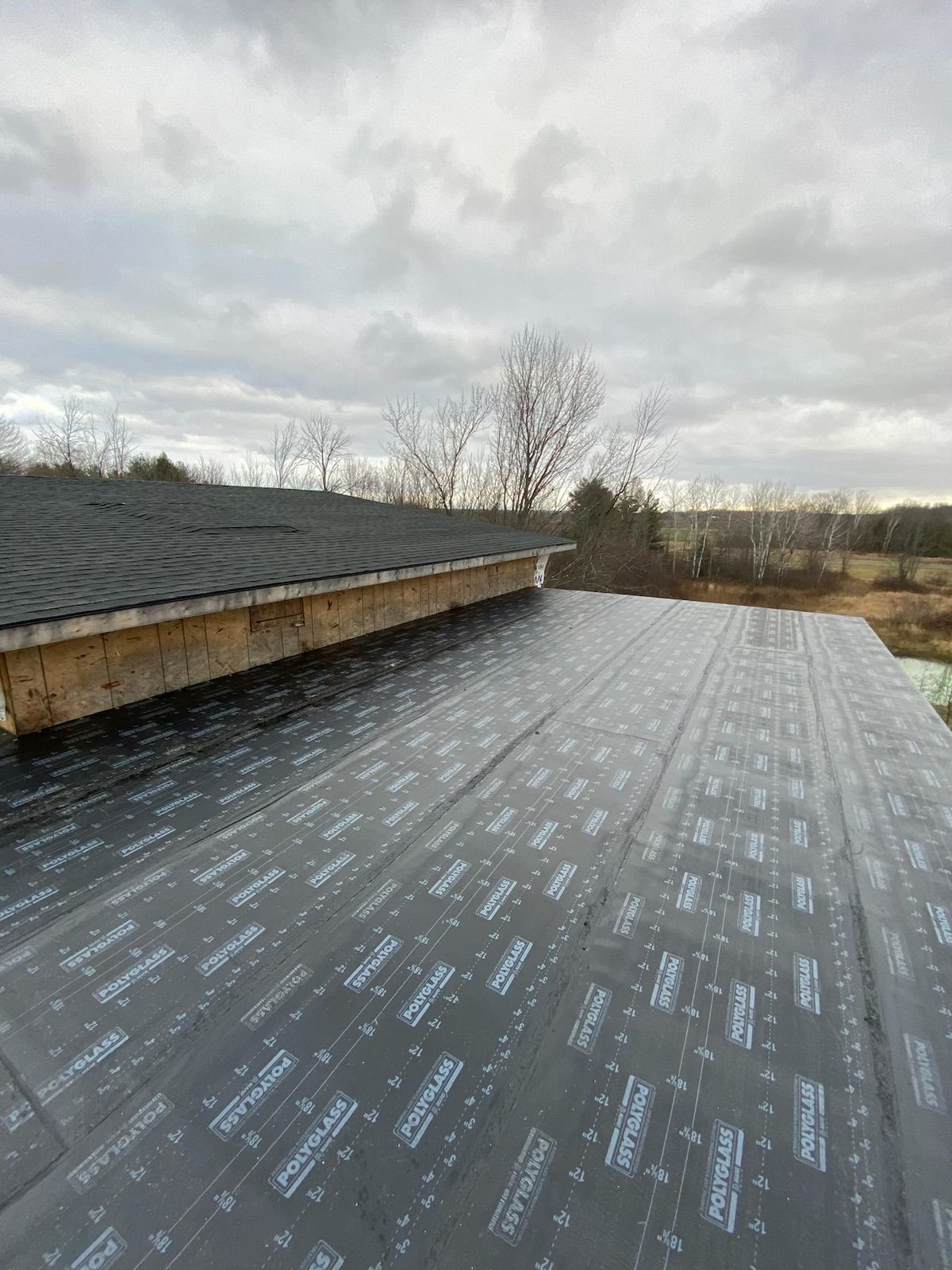 Local Ottawa roofing company providing residential and commercial roofing solutions