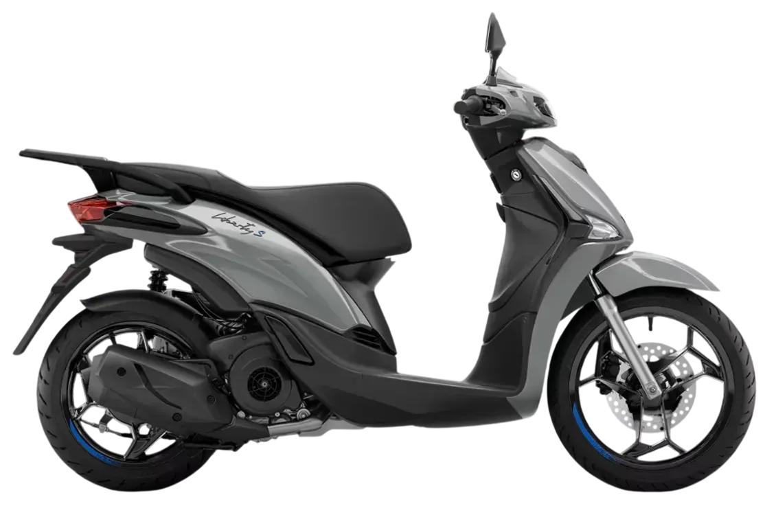 Uno scooter grigio visto di lato, con sella, manubrio e ruote neri su sfondo bianco.