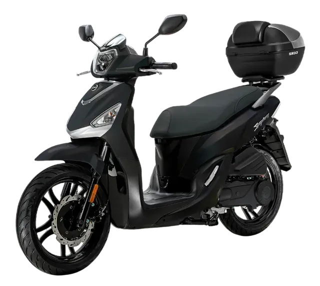 Monopattino SYM Symphony nero opaco con ruote di grandi dimensioni, freno a disco anteriore e bauletto posteriore.