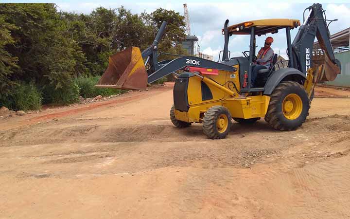 MAQUINARIA CHAMPAYAN - equipos recientes