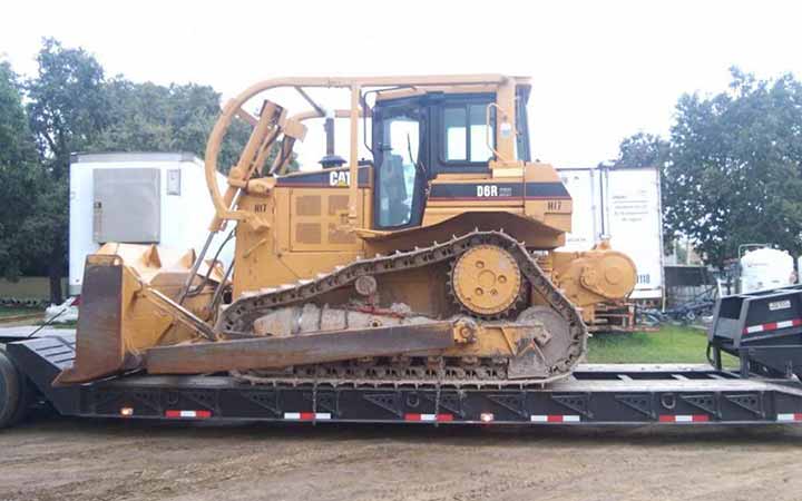 MAQUINARIA CHAMPAYAN - transporte