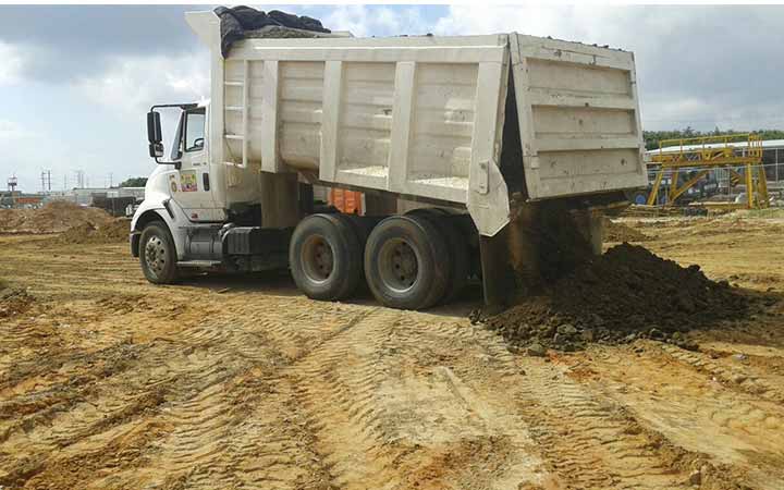 MAQUINARIA CHAMPAYAN - transporte