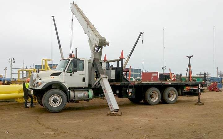 MAQUINARIA CHAMPAYAN - gruas
