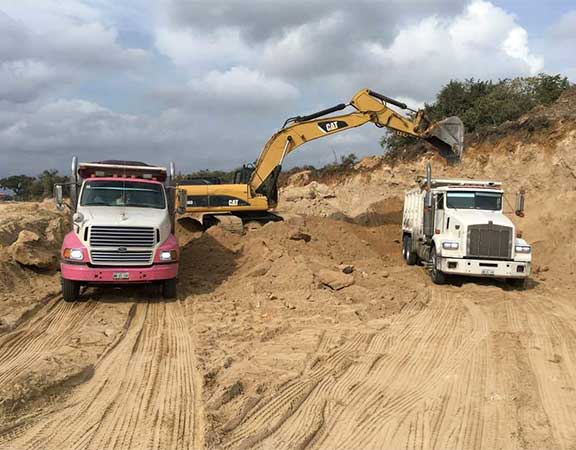 MAQUINARIA CHAMPAYAN - transporte