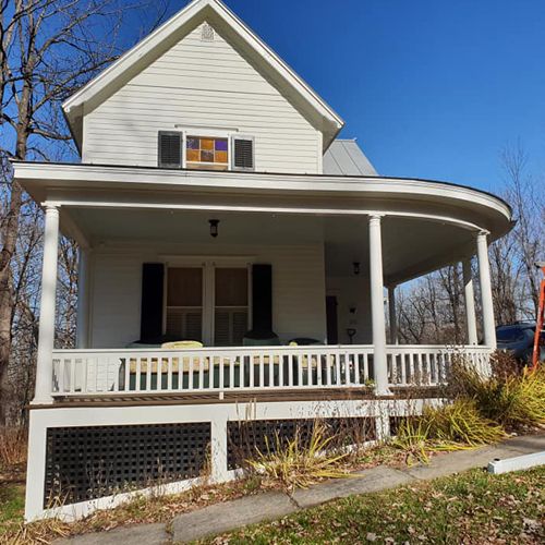 Residential House With Curve Gutters