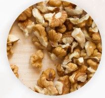 NUECES DORADAS PARTIDAS PROMO X 1 KILO
