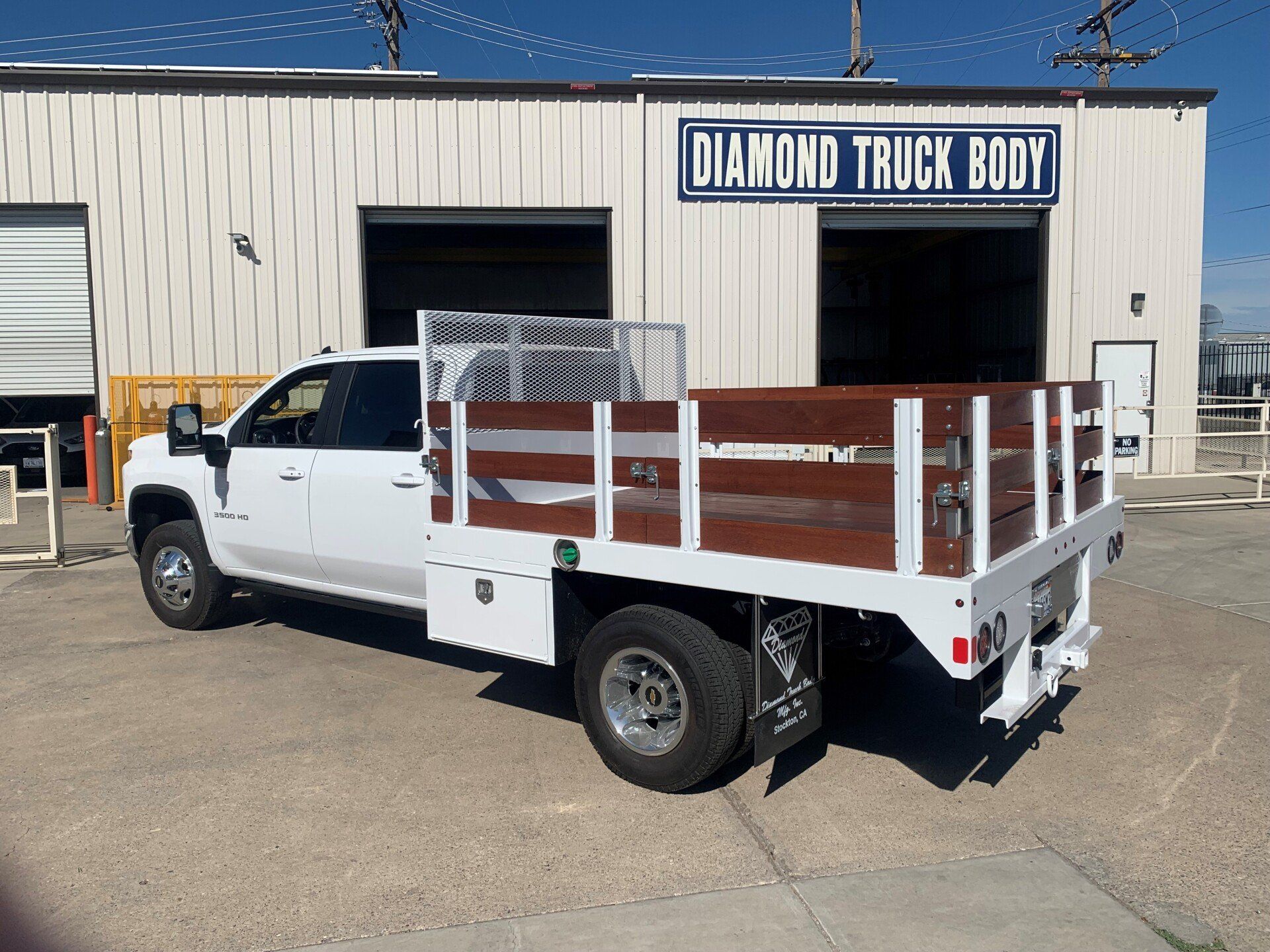 Diamond Truck Body Flatbed Apitong Wood