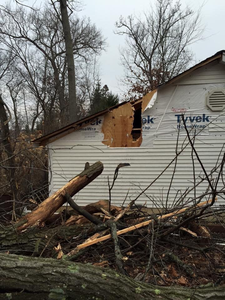Tree Fell on House — Lake Geneva, WI — Eagle Eye Tree Service