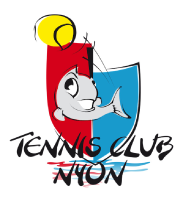 Un logo pour un club de tennis avec un poisson et une balle de tennis