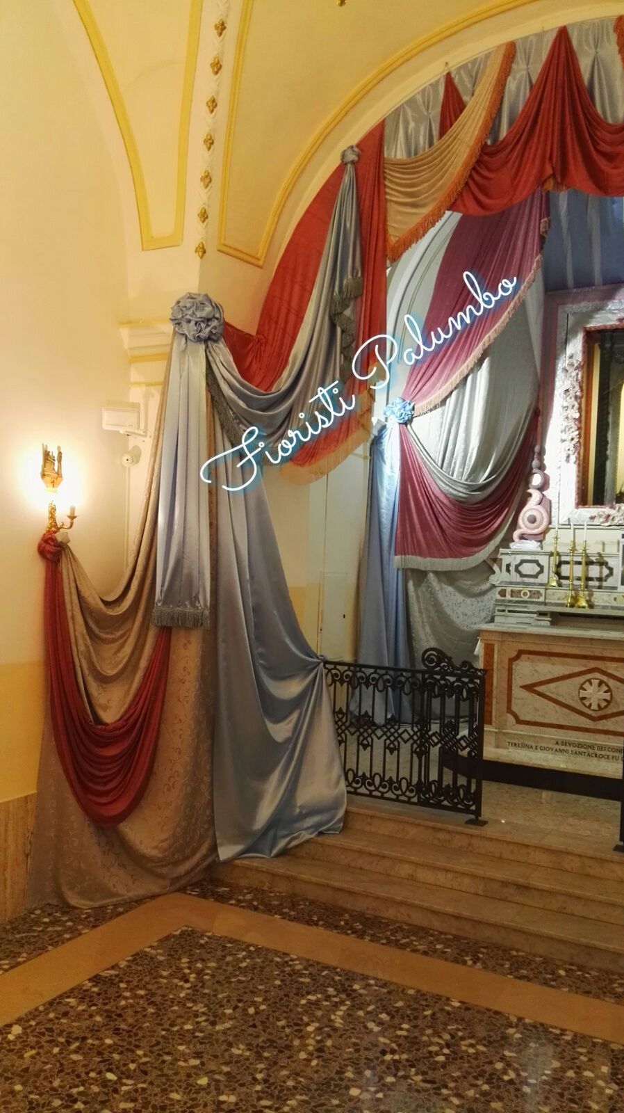 tendaggi colorati in interni